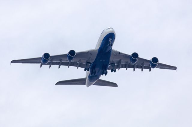 Airbus A380-800 —