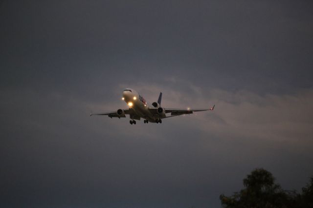 Boeing MD-11 (N529FE)