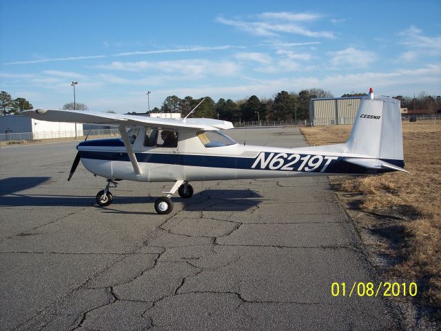 Cessna Commuter (N6219T)