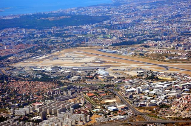 LPPT — - Lisbon Airport, 2010, from a TAP A320