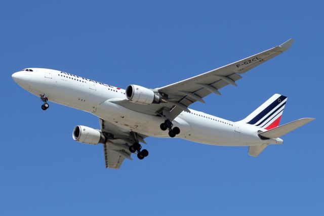 Airbus A330-200 (F-GZCL) - 05/06/2021:  Flight from Paris (CGD) on landling on runway 30.