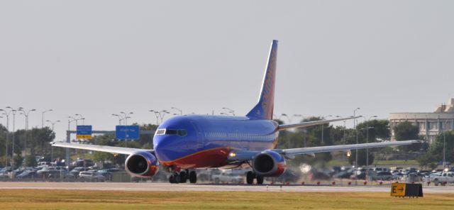 Boeing 737-700 (N660SW)