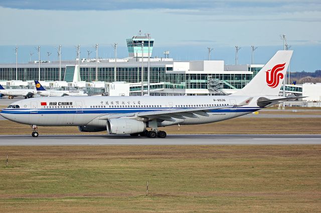 Airbus A330-300 (B-6536)