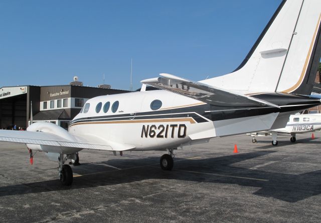 Beechcraft King Air 90 (N621TD)