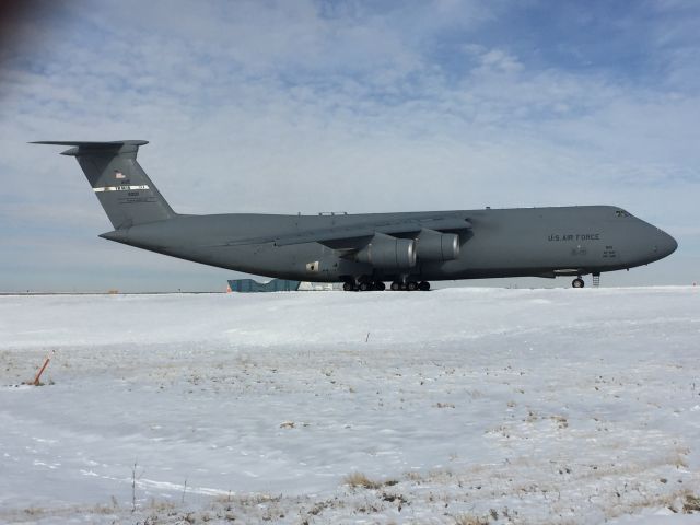 Lockheed C-5 Galaxy (86-0011)