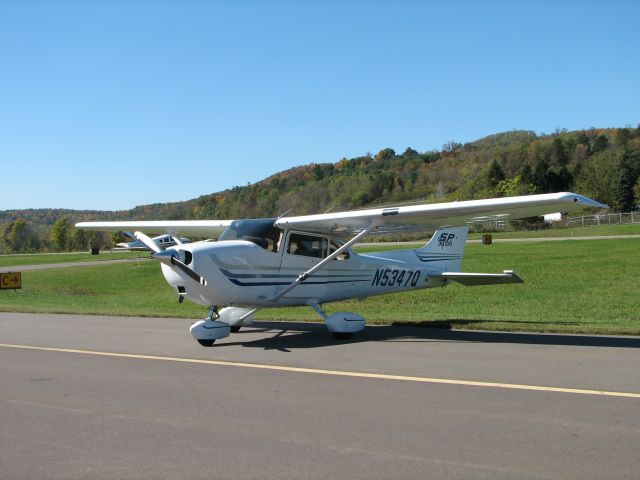 Cessna Skyhawk (N5347Q) - Bradford Cty Pancake Breakfast.  Probabaly the best in the region.  Real Maple Syrup