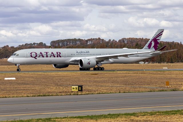 Airbus A350-1000 (A7-ANK) - Qatar Airways (A7-ANK) Airbus A350-1041 departing Canberra Airport