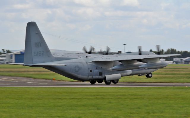 Lockheed C-130 Hercules (16-5162) - usm kc-130t 165162 landing at shannon 3/8/14.