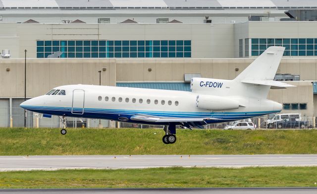 Dassault Falcon 900 (C-FDOW)