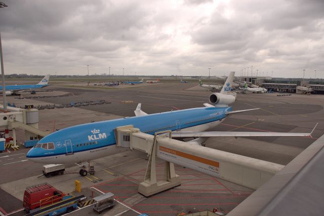 Boeing MD-11 (PH-KCH) - Photo taken May 2007