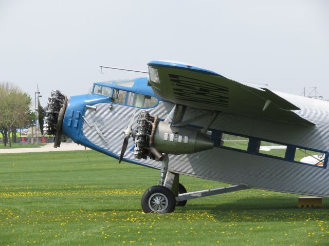 Ford Tri-Motor (NC8407)