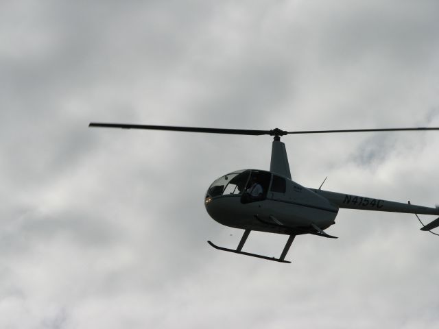 Robinson R-44 (N4154C)