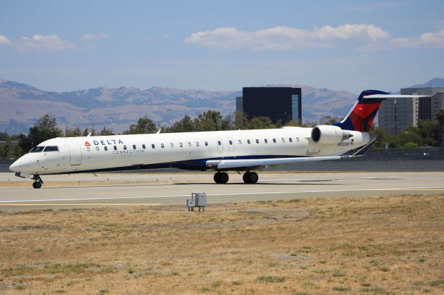 Canadair Regional Jet CRJ-900 (N812SK)