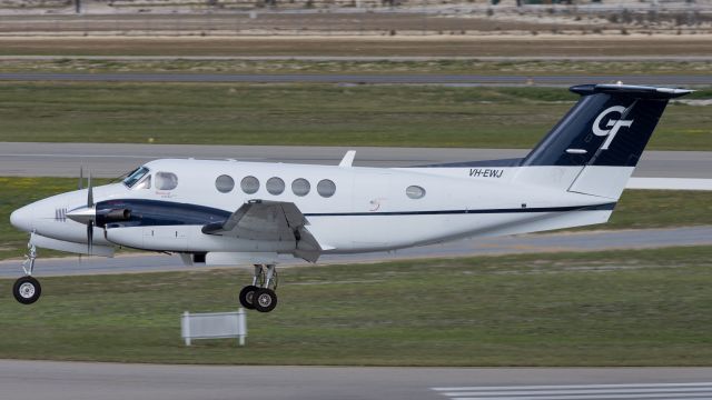 Beechcraft Super King Air 200 (VH-EWJ)