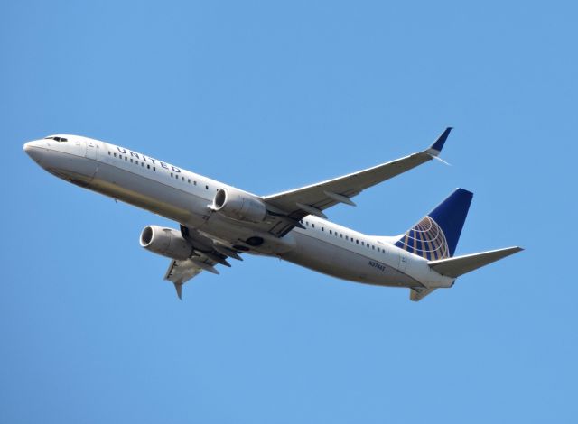 Boeing 737-900 (N37462) - Just after take off, fall 2019.