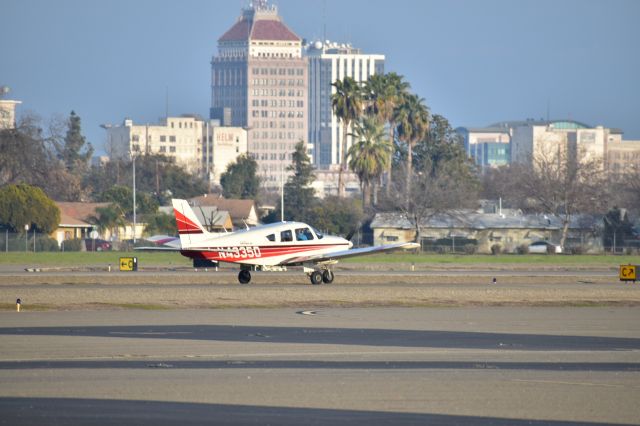 Piper Cherokee (N4335D)
