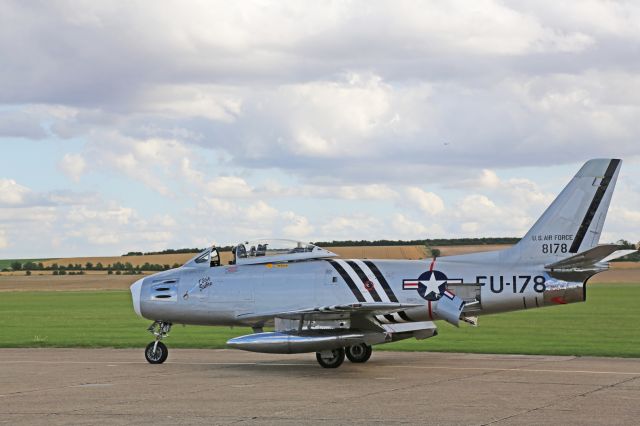 — — - SABRE à Duxford