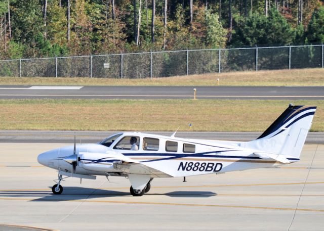 Beechcraft Baron (58) (N888BD)