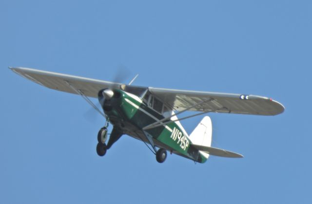 Piper PA-22 Tri-Pacer (N1945P) - Crosswind for 27 at carson Civy