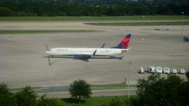 Boeing 737-700 — - B737-900ER