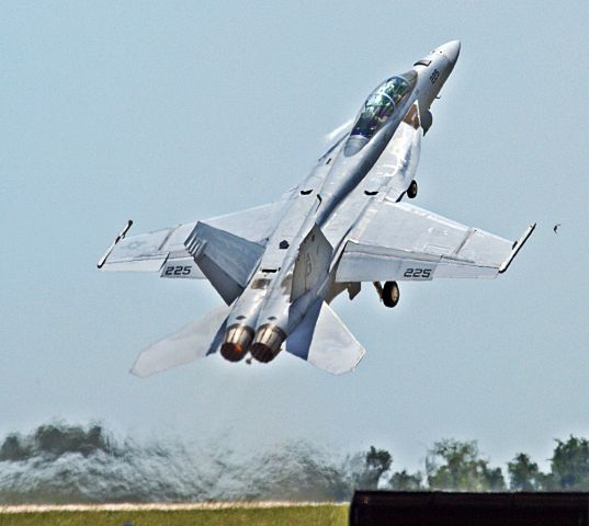 — — - F-18F Super Hornet