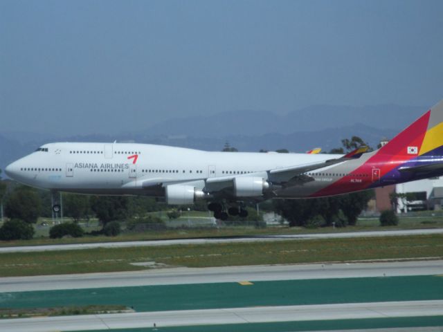 Boeing 747-400 (HL7419)