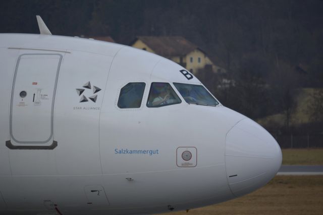 Airbus A321 (OE-LBA)