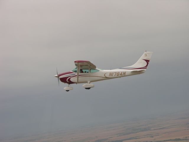 Cessna Skylane (N1784M)