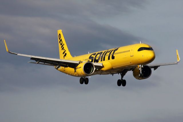 Airbus A321 (N703NK) - spirit A321NEO arriving from LAX