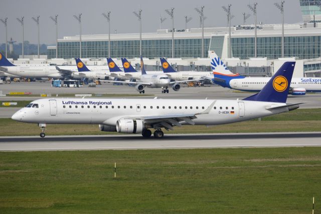 Embraer ERJ-190 (D-AEBK)