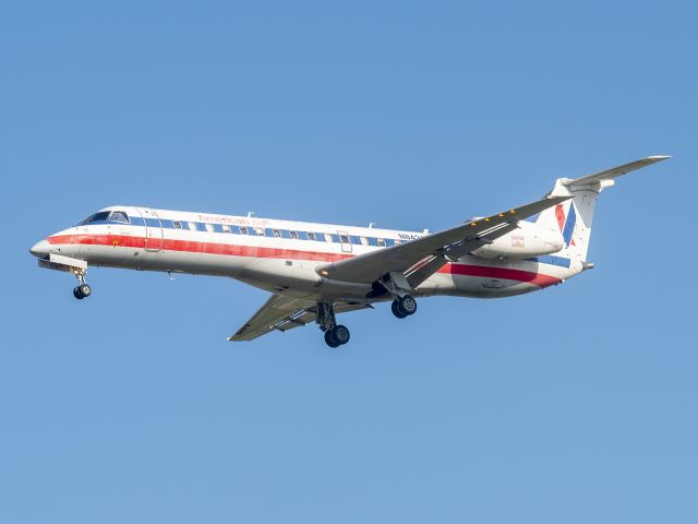 Embraer ERJ-135 (N842AE) - 7/23/2020 The paint has seen much better days on this E135