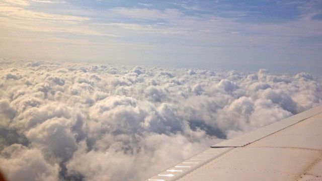 Piper Cherokee (N2130C) - Flying to KCRS.