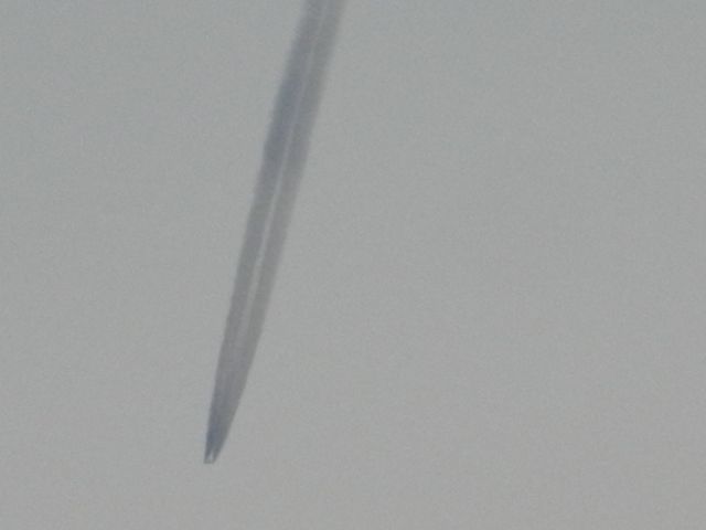 Boeing 777-200 (PH-BQD) - A KLM Boeing 777-200 Flying At Crusing Altitude Making A Thick Contrail That Cut-Clouds, This Aircraft was filmed (video) cutting clouds when it was flying toward me, then when it started its turn it started cutting clouds again! The aircraft is an Estimated 10-50 Miles Away In Distance, And The Aircraft Was At 38,000 FT High