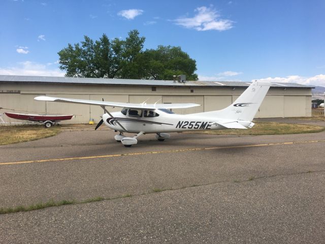 Cessna Skylane (N255ME)