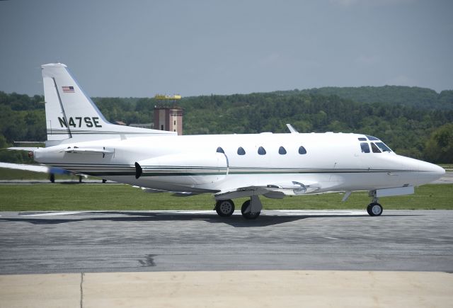 North American Sabreliner (N47SE) - Seen at KFDK on 5/12/2011.