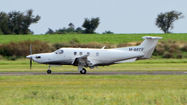 Pilatus PC-12 (M-ARTY)