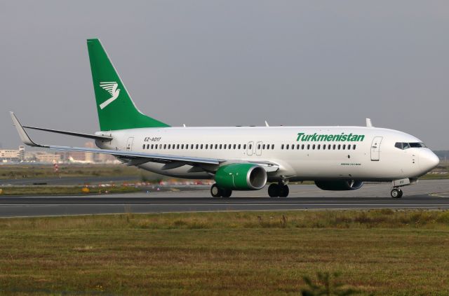 Boeing 737-800 (EZA017)