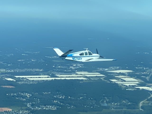 Beechcraft 35 Bonanza (N5706V)