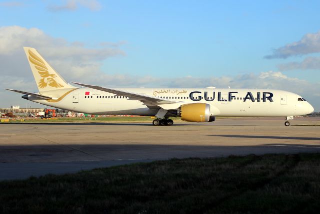 Boeing 787-9 Dreamliner (A9C-FD) - Taxiing to Terminal 4 operating flight GFA3 from OBBI.