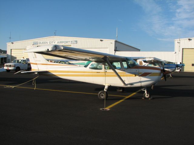 Cessna Skyhawk (N3435E) - at Queen City (we flew spent a lot of time in this one)