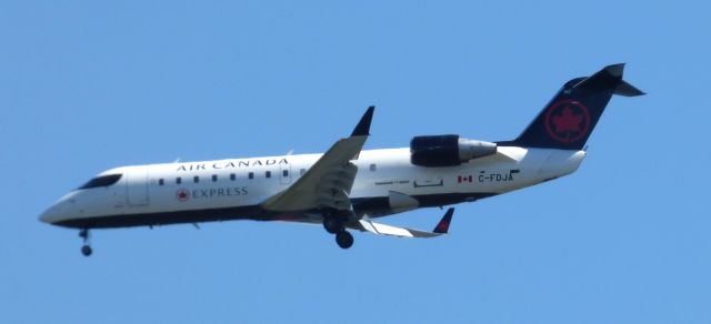 Canadair Regional Jet CRJ-200 (C-FDJA) - This Air Canada Express is ready to land, summer 2018.