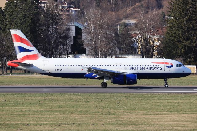 Airbus A320 (G-EUUM)