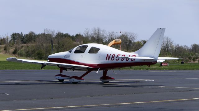 Cessna 350 (N859JG)