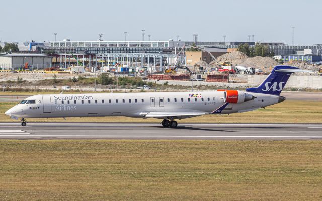 Canadair Regional Jet CRJ-900 (EI-FPC)