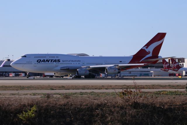Boeing 747-400 (VH-OJT)