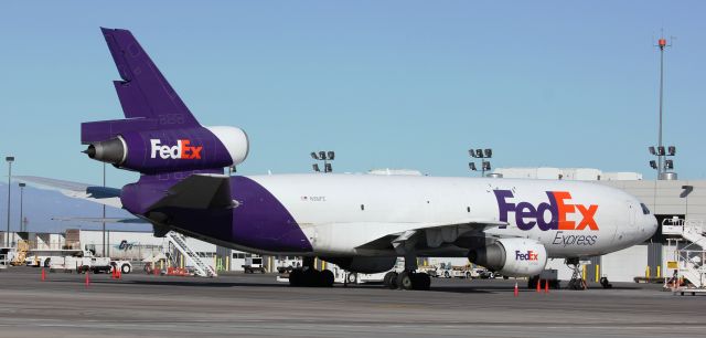 McDonnell Douglas DC-10 (N361FE)