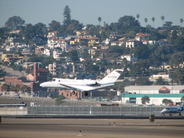 Cessna Citation CJ1 (N417CS) - Cessna Citation 525 landing at Lindbergh Field (KSAN) Rwy 27