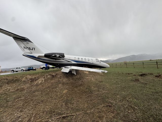 Cessna Citation CJ2+ (N76JT) - Oops