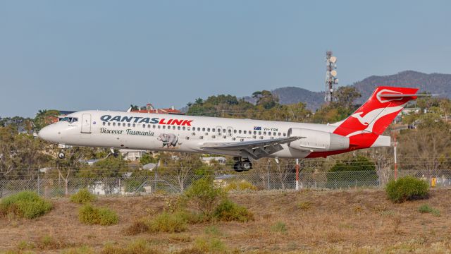 Boeing 717-200 (VH-YQW)