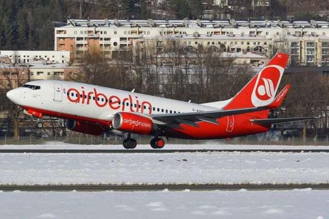 Boeing 737-700 (D-AGEC)